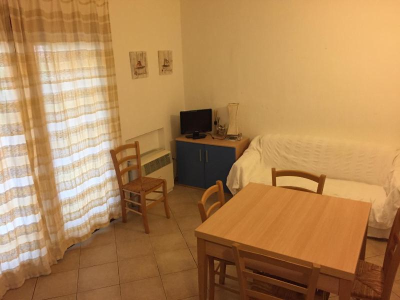 Casa Vacanza a Porto Istana - Incantevole Villa con Piscina