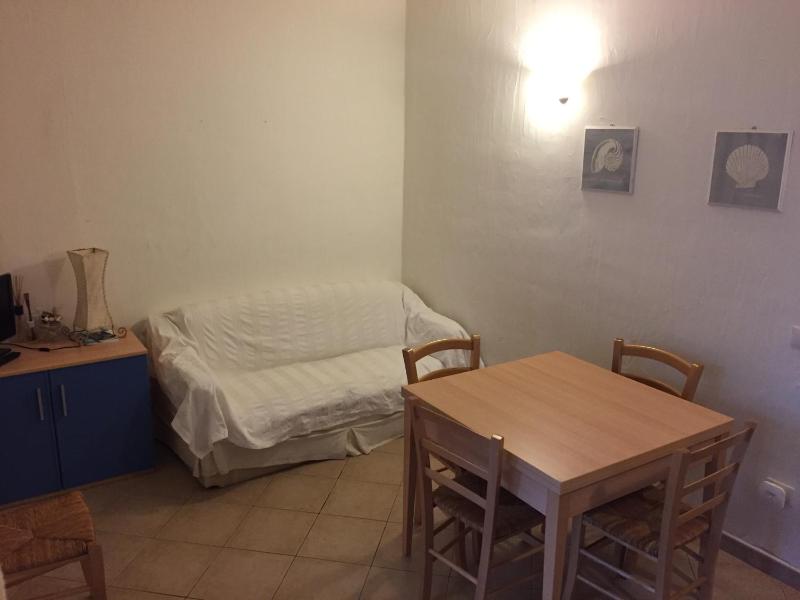 Casa Vacanza a Porto Istana - Incantevole Villa con Piscina