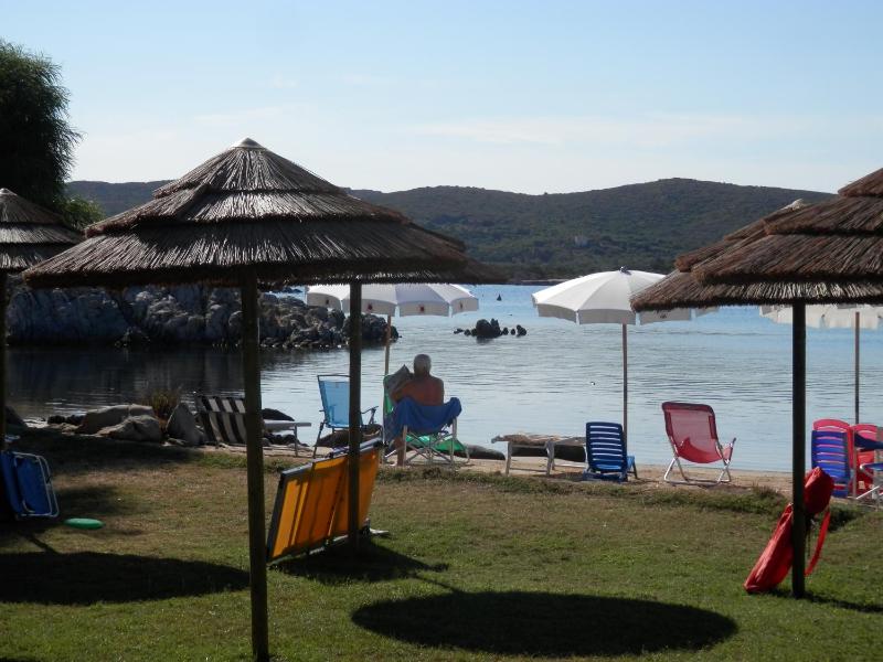La Terrazza a Marinella - Sogno Fronte Mare con Spiaggia