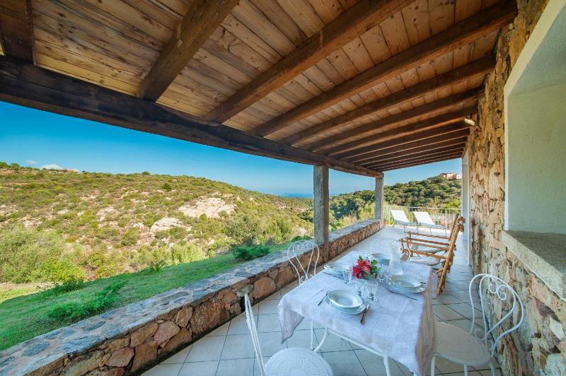 Villa Aglientina a San Pantaleo - Vista mare mozzafiato