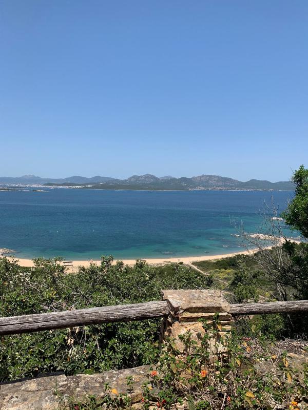 Li Cuncheddi a Porto Istana - Incantevole casa vista mare