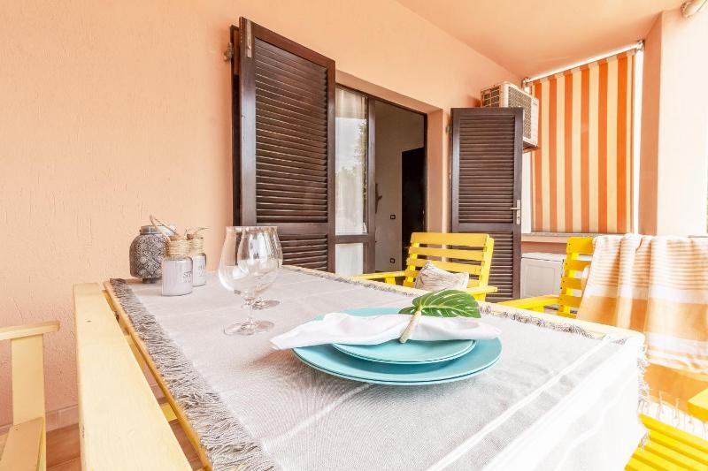 Relax Family House a Isola Rossa - Appartamento Vista Mare