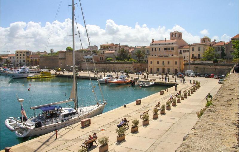 Gorgeous Apartment a Isola Rossa - Relax con giardino