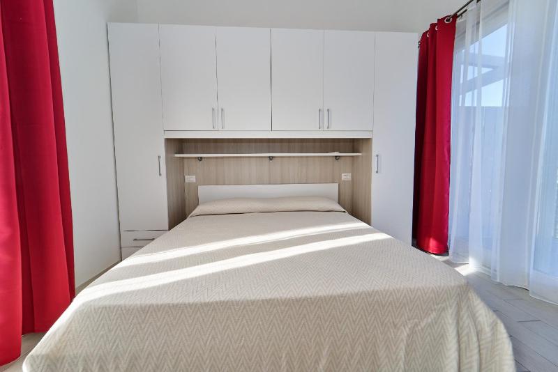 Appartamento a Isola Rossa - Paradiso Fronte Mare
