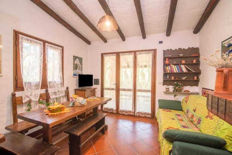 Villetta Ginepro a Rena Majore - Oasi con giardino