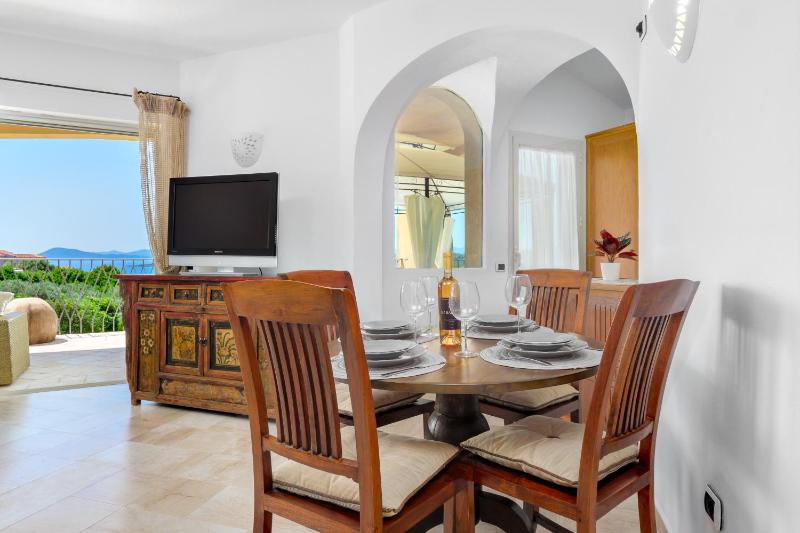 Appartamento Eleganza a Marinella - Lusso vista mare