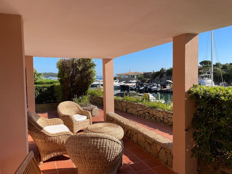 Cala Reale a Marinella - Appartamenti Moderni sul Mare