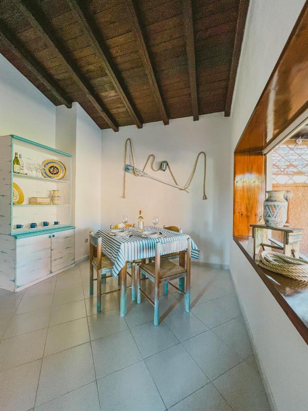 Domo Istana a Porto Istana - Affascinante casa sul mare