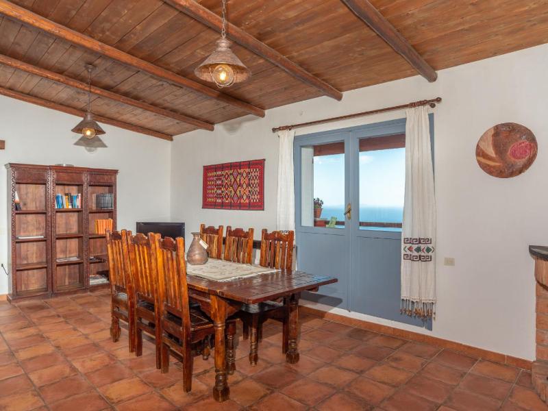 Villa Scalitti a Trinità d'Agultu - Lusso e Vista Mare