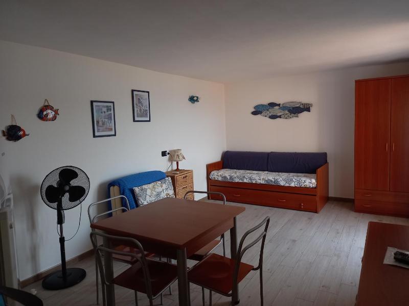 Appartamento sul Mare a Marinella - Oasi fronte spiaggia