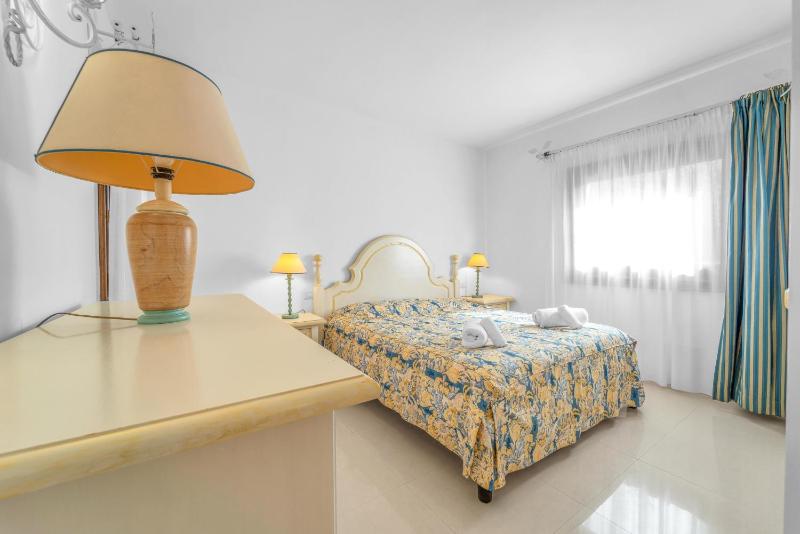 Villa Lussuosa a Liscia di Vacca - Paradiso con Piscina