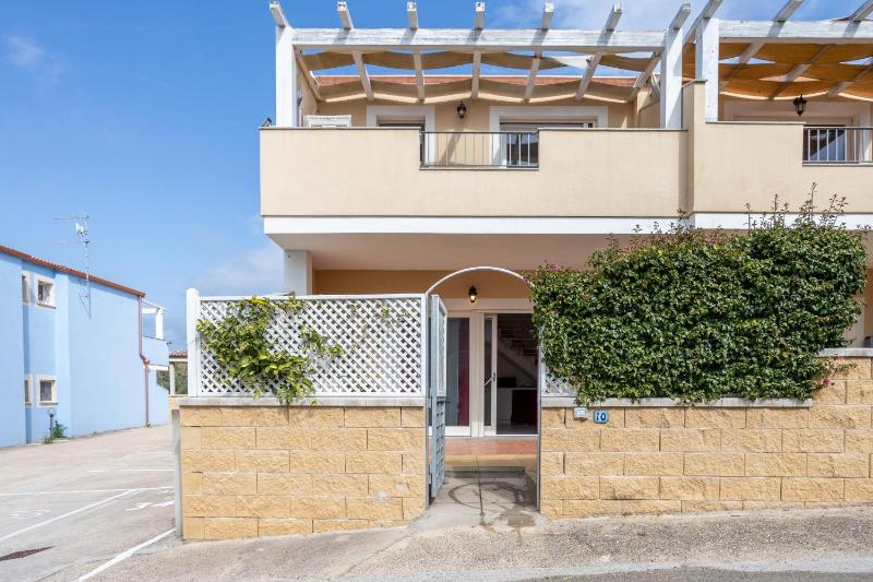 Baia Mimose a Viddalba - Accogliente Villetta Climatizzata