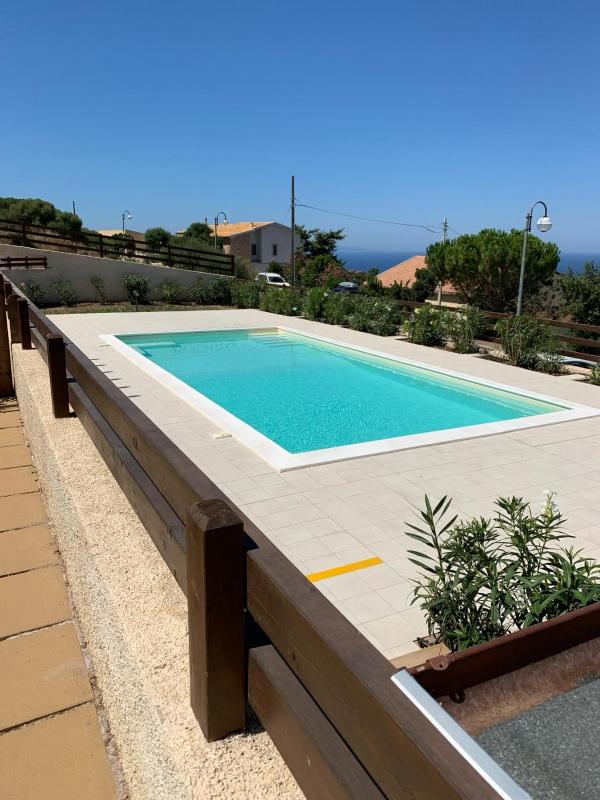 Appartamento Moderno a Isola Rossa - Lusso fronte mare