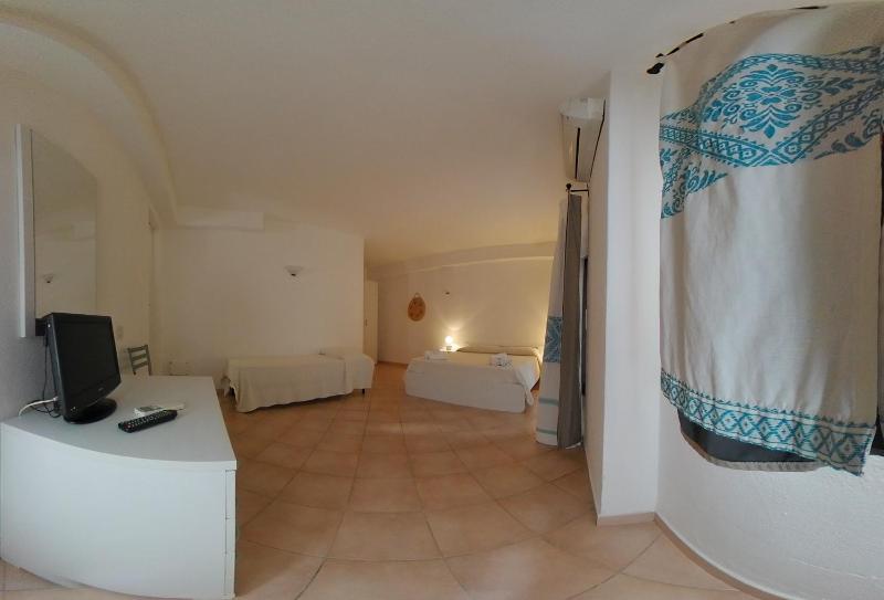Domus Liscia di Vacca - Lussuoso appartamento con piscina