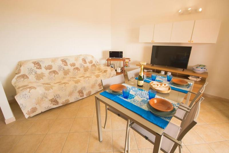 Domus De Sole a San Teodoro - Apt panoramico sul mare
