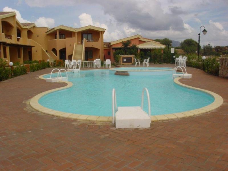 Casa Vacanza a Porto Istana - Incantevole Villa con Piscina